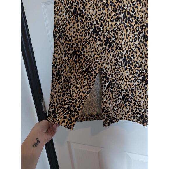 Large NWOT cheetah dress - Picture 5 of 6